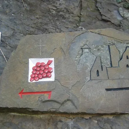 Land-gut-hotel Zur Post Altenahr