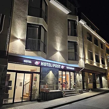 Land-gut-hotel Zur Post 호텔
