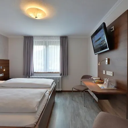Land-gut-hotel Zur Post Altenahr