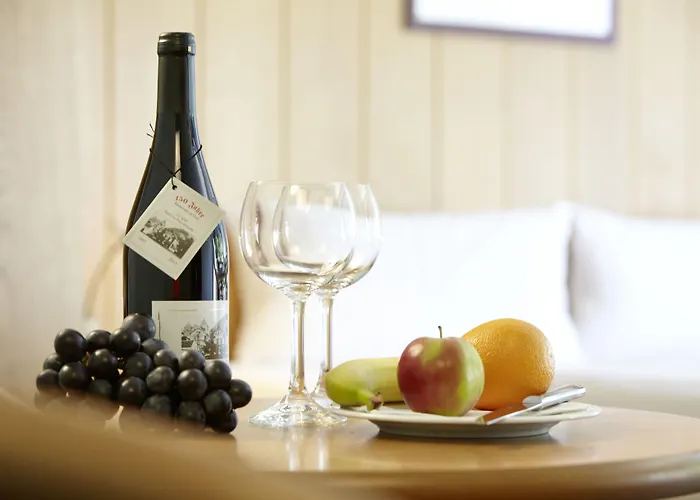 Land-gut-hotel Zur Post Hotel Altenahr