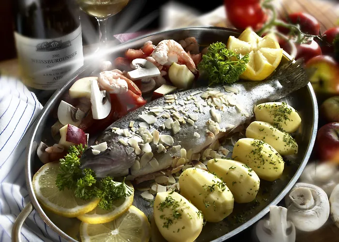 Land-gut-hotel Zur Post Hotel Altenahr