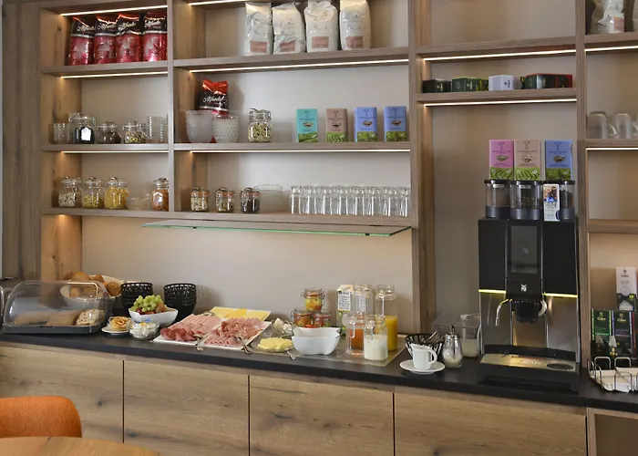 Land-gut-hotel Zur Post Hotel Altenahr