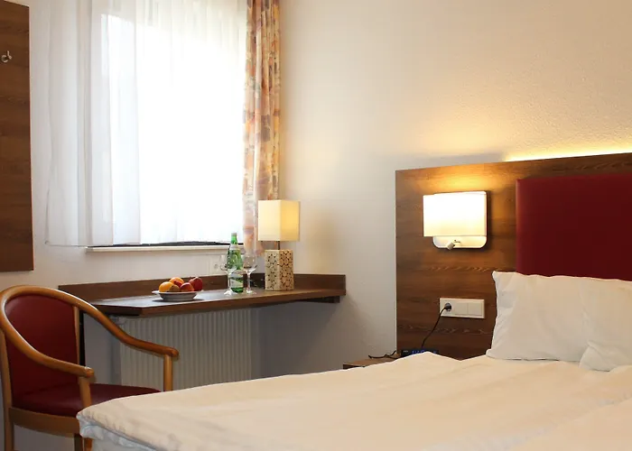 Land-gut-hotel Zur Post Hotel Altenahr