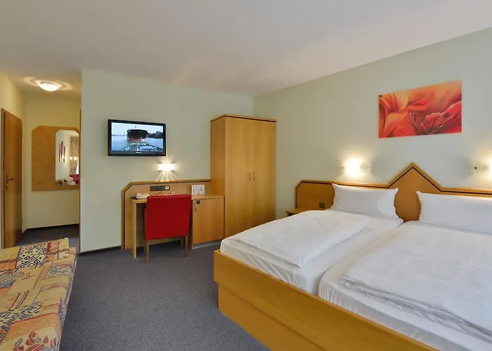 Land-gut-hotel Zur Post Hotel Altenahr