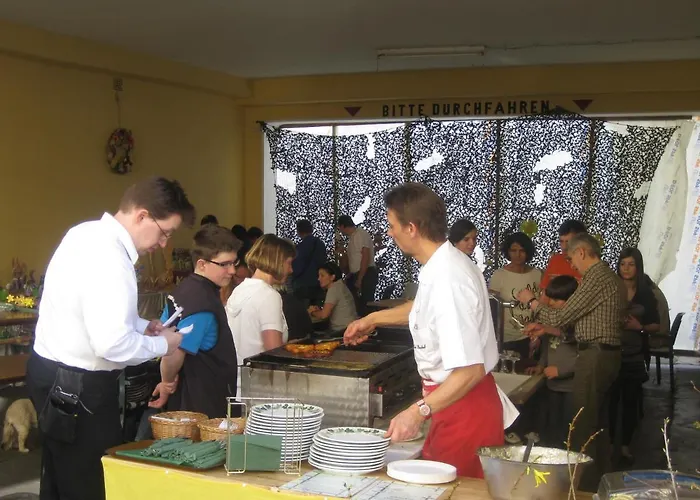 Land-gut-hotel Zur Post Hotel 3*